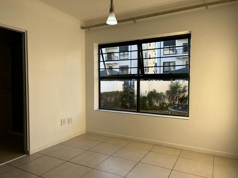 To Let 3 Bedroom Property for Rent in Sandown Western Cape